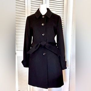 Beautiful Katherine Kelly black cashmere coat.Size 8.Hardly worn! $140